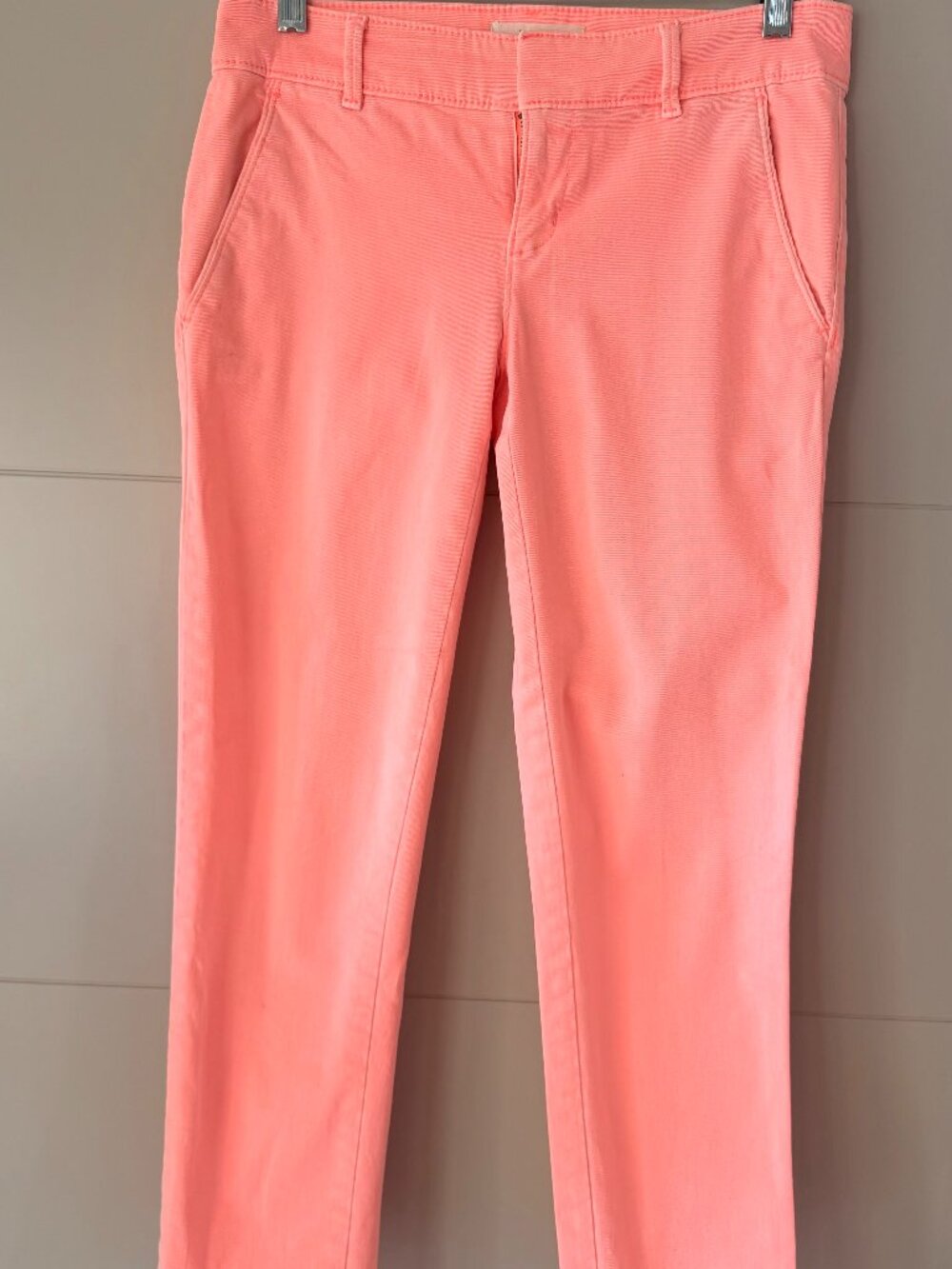 Ann Taylor Loft - Pink Cropped Pants, Size 0